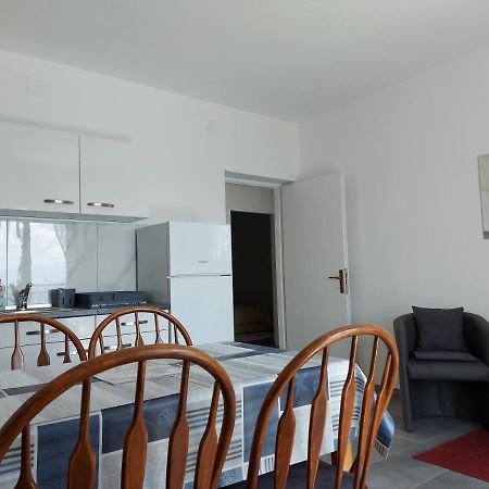 Apartmani Mare Нови-Винодолски Экстерьер фото